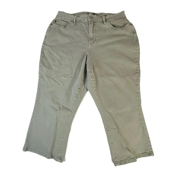 Judy Blue Garment Dyed Wide Leg Cropped Jeans Olive Green Size 0/24 - Picture 2 of 11